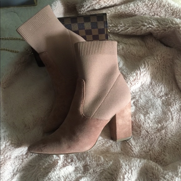 Steve Madden booties - Picture 1 of 3